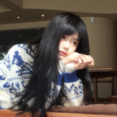 冰属性男子与酷酷女同事